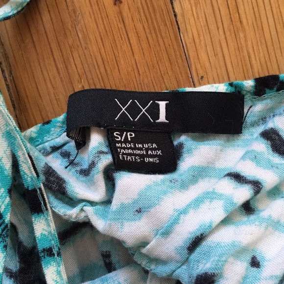 Forever 21 Lightweight Summer Dress Sz S - Picture 2 of 3